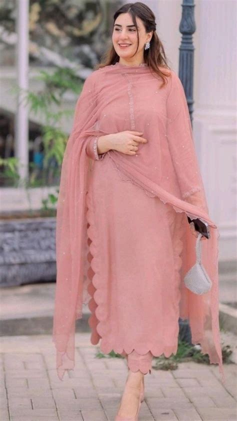 Pin By Manisha Alley On Pins By You Pakistani Dresses Fancy Dresses