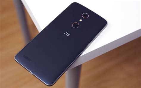 Review Zte Zmax Pro Is An Amazing Phone For 99 But With One Fatal