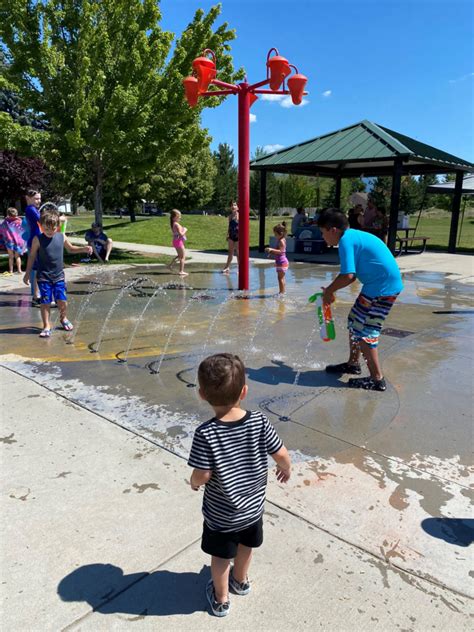 Splash Pads In Spokane Dont Blink