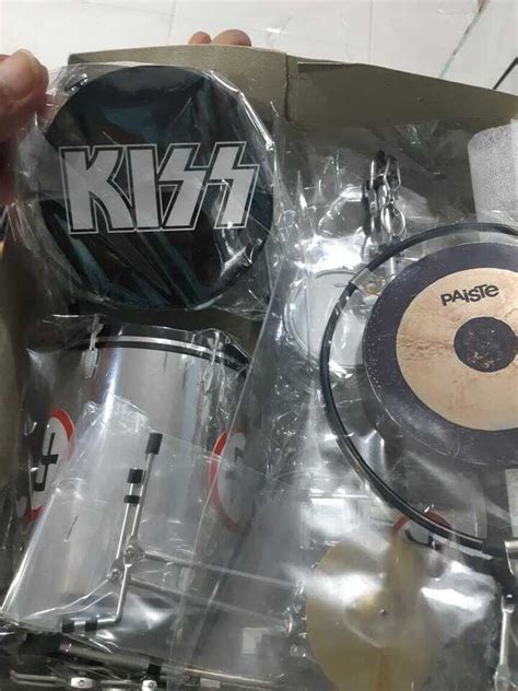 Kiss Eric Carr Miniature Chikara Crazy Nights Tour Black Diamond Drum