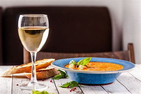 A Guide To Pairing Wine With Soup