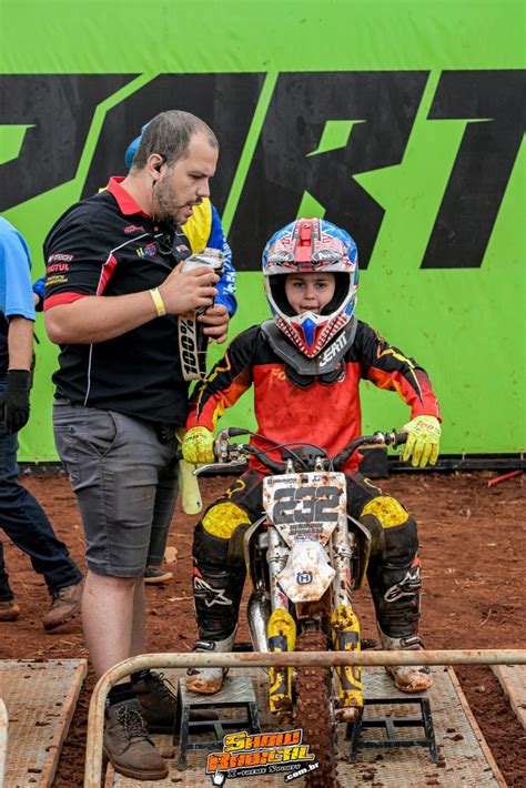 Henrique Spinassé conquista a segunda colocação na 5ª etapa do BRMX e