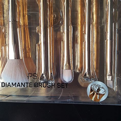 Diamante Make Up Brushes Beauty Personal Care Face Makeup On Carousell