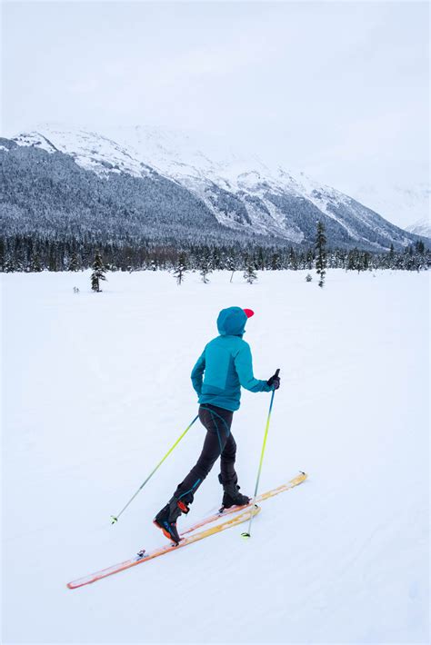 A Beginner’s Guide to Skimo Racing - Voile