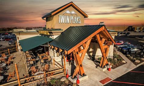 Twin Peaks Nears 100 Locations To Complete Award Loaded 2022