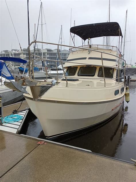 Used Honeymoon Flybridge Cruiser For Sale Boats For Sale Yachthub