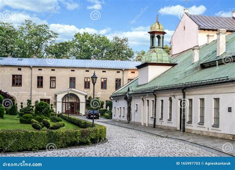 KRAKOW POLONIA 29 DE MAYO DEL 2016 Edificios De La Iglesia De Los