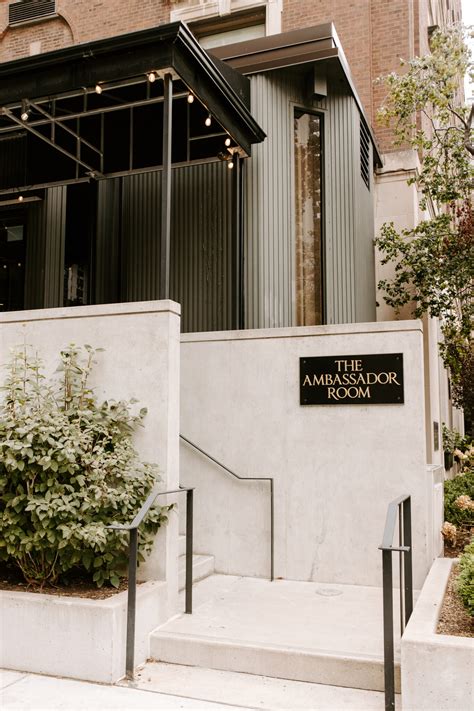 Macy & Joe’s Chic Chicago Wedding at St. Clement Church & Ruth Lake