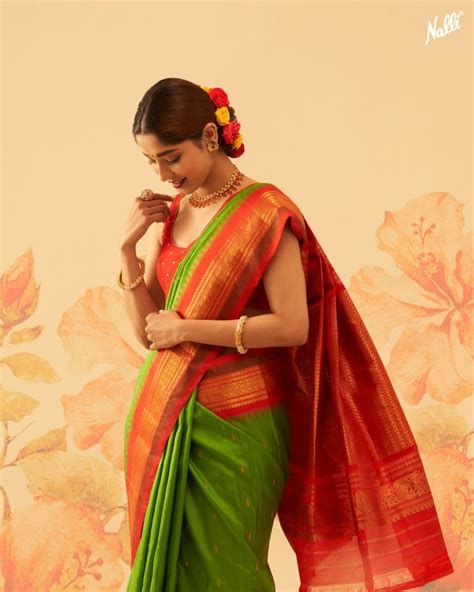 15 Best Nalli Silk Sarees That Are Picturesque For The Big Day