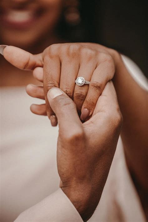 Which Finger Does Your Engagement Ring Go On The Bridal Tip