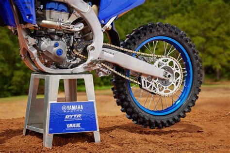 2023-YZ450f–TeamYamahaBlue-E26 (2) | Rider Magazine