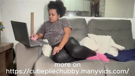 Bbw Farting While Working On Pc No Talking Xxx Mobile Porno Videos Movies IPornTV Net