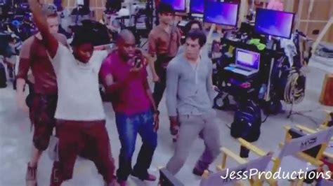 Dylan Obrien The Maze Runner Dancing