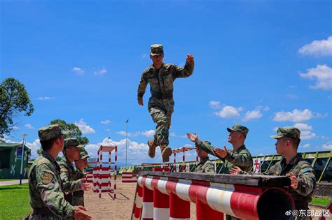 东部战区空军某场站组织新排长集训