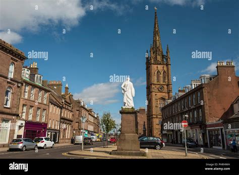 Montrose scotland hi-res stock photography and images - Alamy