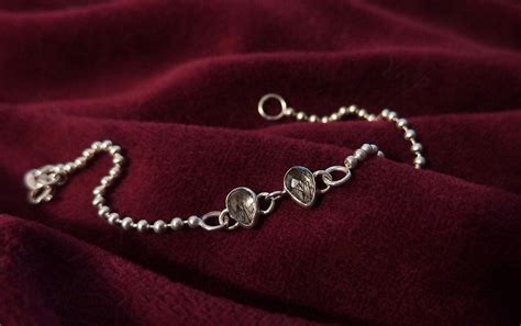 Silverarmband Med Kedja Och Svarta Turmalin Stenar C M H Design Jewellery