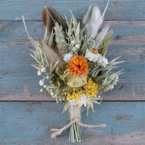 Pampas Prairie Amber Buttonhole Buy Online Or Call