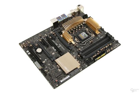 Bilder Z Mainboards Im Test Platinen Von Asrock Asus Gigabyte