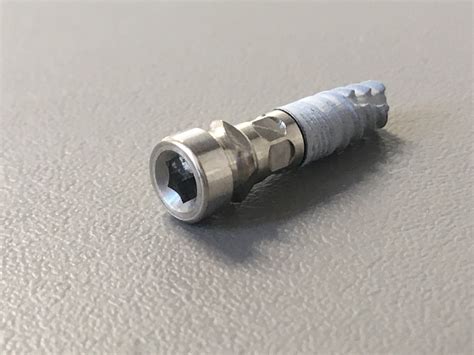 Basal implant vs. conventional dental implant: differences?