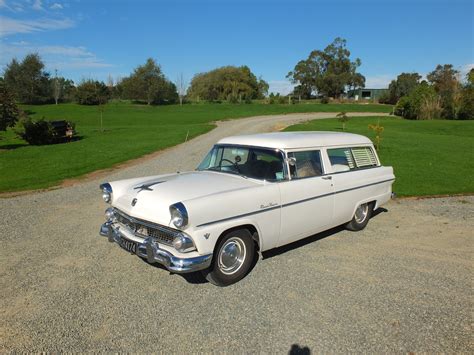 56 Ford Wagon White Fire Metal Craft Signwriting Airbrushing