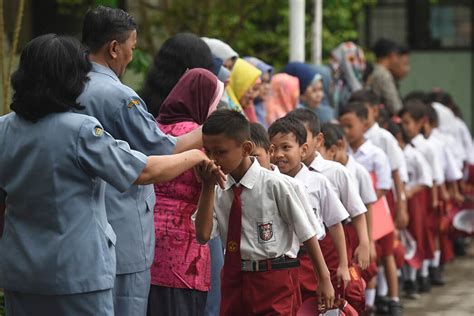 Pendidikan Karakter Definisi Dan Signifikansi Dalam Kehidupan Anak