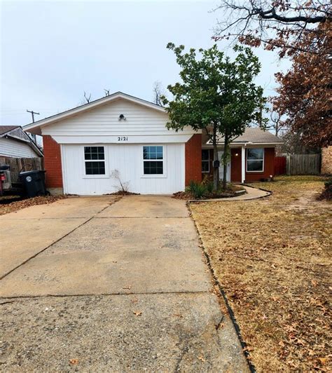 Charming 5 Bedroom House Bethany Oklahoma - 2121 N Wilburn Pl Bethany OK 73008 | Apartment Finder