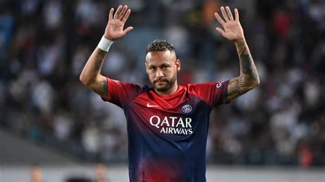 Foot Neymar Quitte Officiellement Le Psg Et Sengage à Al Hilal