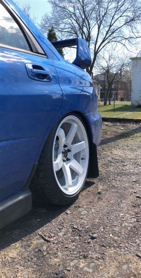 2004 Subaru Wrx Base With 18x85 Jnc Jnc014 And Falken 225x40 On