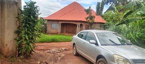 4 Bedrooms Shell House For Sale In Gayaza Town 100x100ft At 90m