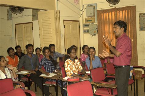 Sharing Session on ‘Writing News – System and Ethics’ – Department of