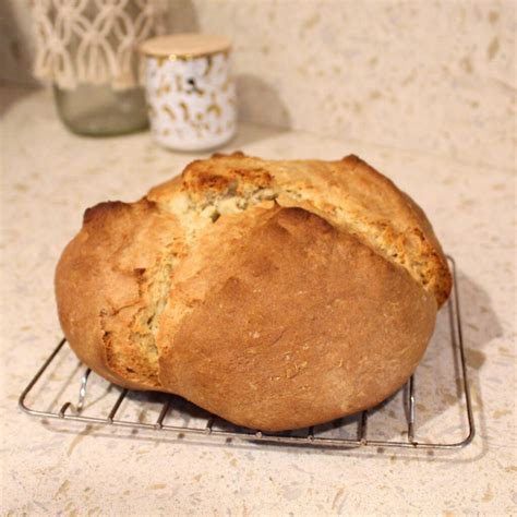 Irish Soda Bread Recipe With Buttermilk • The Wicked Noodle