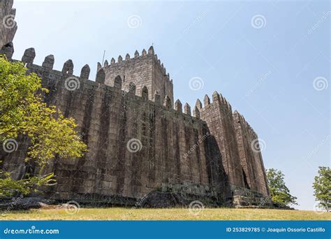 Castillo De Guimaraes Portugal Imagen Editorial Imagen De Sitio