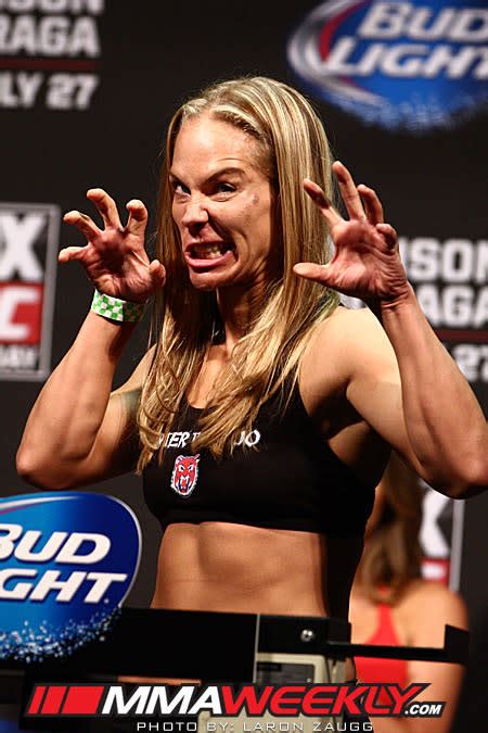 Julie Kedzie Welcomes Aleksandra Albu At Ufc Fight Night In Brisbane