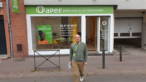 Le R Seau De Services La Personne Apef Recrute Avec Un Slogan