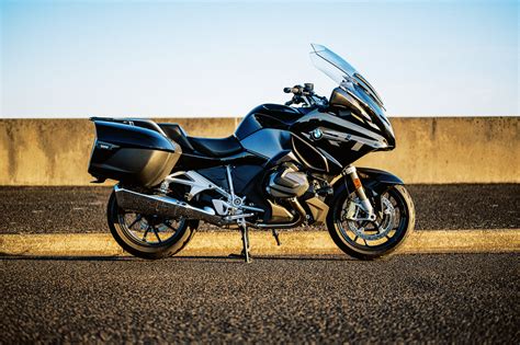 2023 Bmw R 1250 Rt Triple Black Tourer Ride Review Motos For The Win