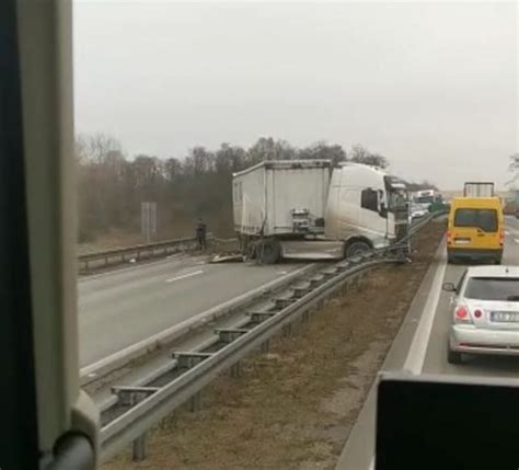 Wypadek i zablokowana autostrada A4 do Zgorzelca Radio Wrocław