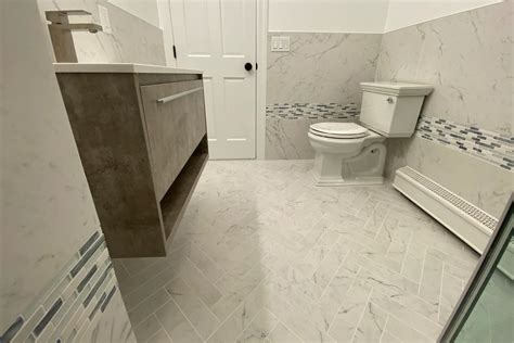 The Best Bathroom Flooring Options For Durability And Style In The Hamptons