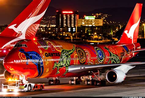 The Ten Coolest Commercial Jet Paint Jobs Boeing Aircraft Aviation