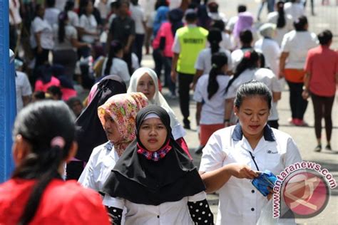 Disnakertrans Se Kalteng Buka Posko Pengaduan THR ANTARA News