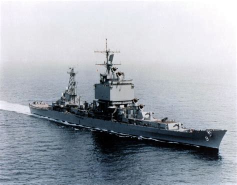 Uss Long Beach Cgn Was A Lone Beach Class Nuclear Guided