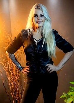 Monique Evans Free Nude Pics Galleries More At Babepedia