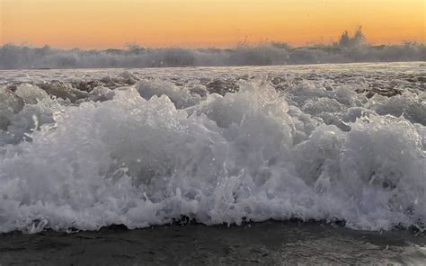 En Chiapas mar de fondo generará olas de casi tres metros en Chiapas