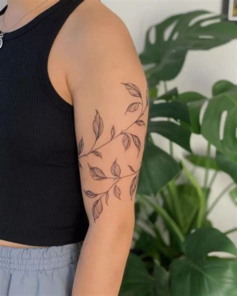 Best Vine Tattoo Ideas You Have To See To Believe Outsons Elbow