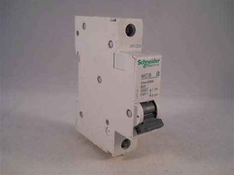 Schneider MCB 20 Single Pole Breaker B20 Type B 20A Square D Domae