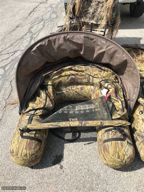 Lucky Duck Battery Operated Decoys Muskrat Hut Tube Blinds Dog Blinds
