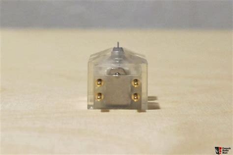 Denon Dl A Low Output Moving Coil Cartridge Mint Photo