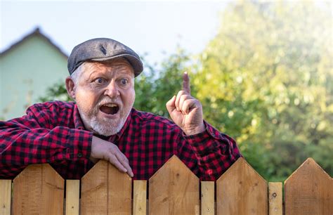 Votre voisin peut il exiger que vous coupiez les branches qui dépassent