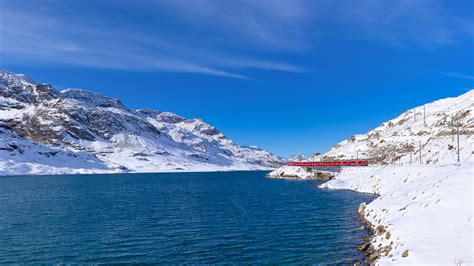 ABe 4 4 III der RhB zwischen Ospizio Bernina und Alp Grüm