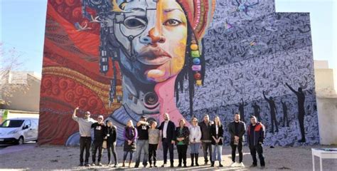 Los Alcázares estrena nuevo mural y ya van más de 150 presumirá de su