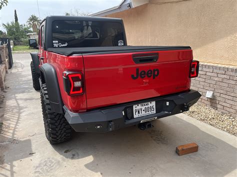 Rugged Ridge Max Terrain Flares For Gladiator Jt Install Review Page